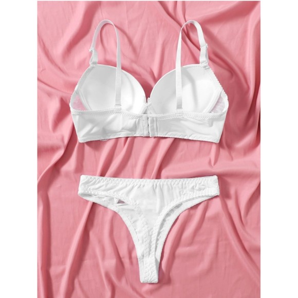 Large Size 10 White Contrast Lace Push UP Underwire Lingerie Set - Picture 3 of 5